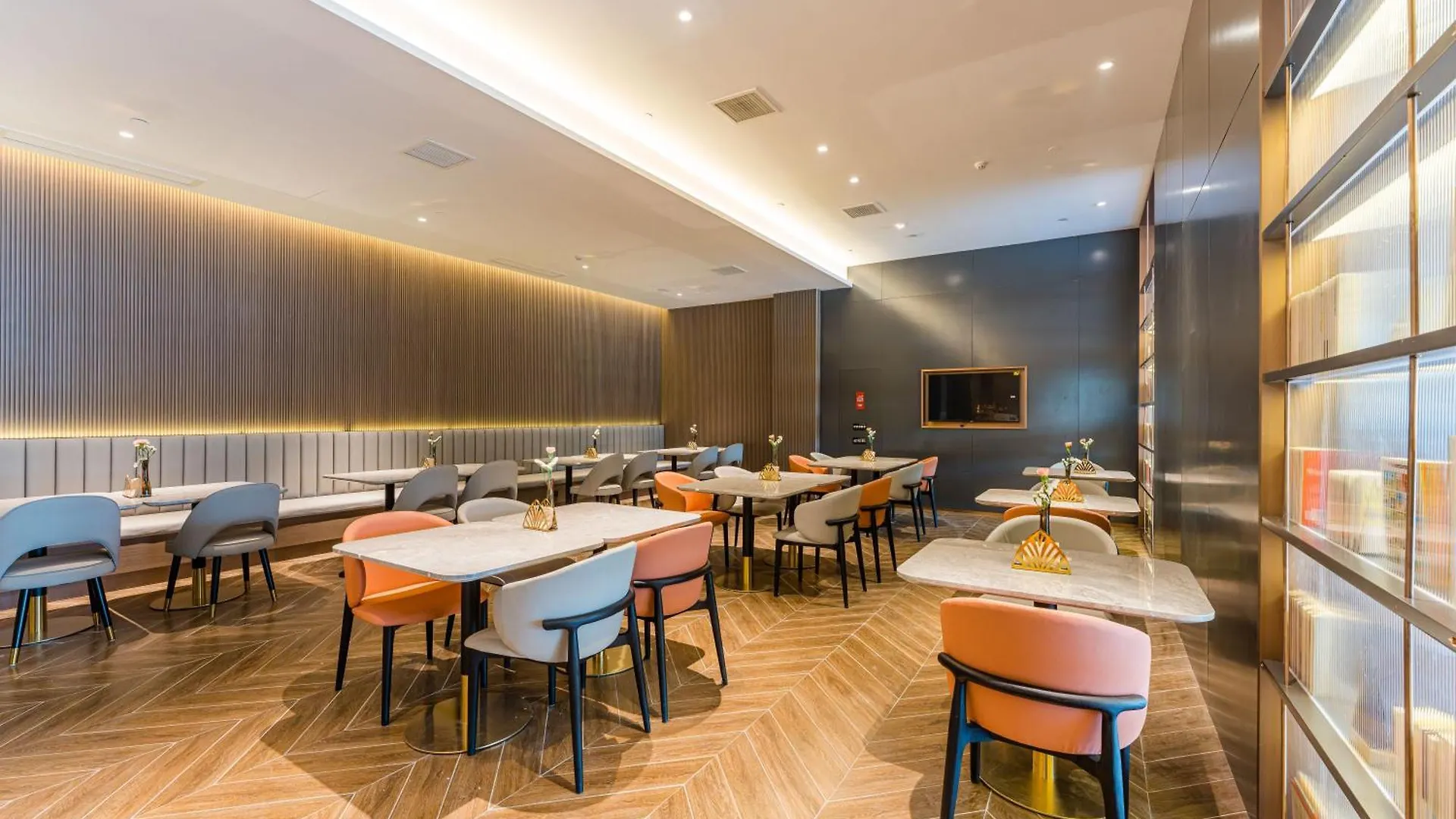 ****  Atour Hotel Suzhou Mudu Ancient Town סין
